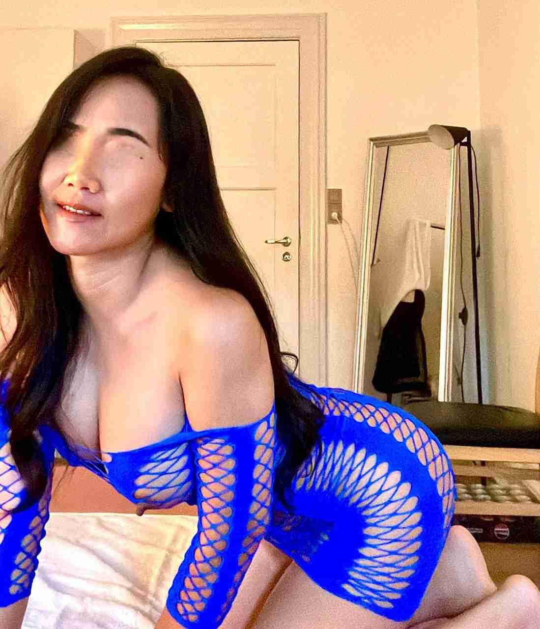 Escort Profile Image - lemon